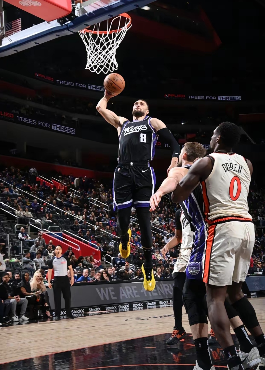 关于蒂姆连续二十场比赛得分超过重要助攻，独行侠不断突破！气势如虹延续的信息-开云体育